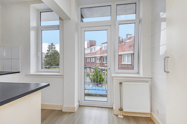 Medium property photo - Linnaeusstraat 37, 2522 GB Den Haag